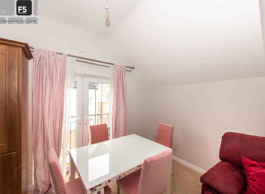 Apt 3 10, Highgrove Meadows, Belfast, BT13 3FX