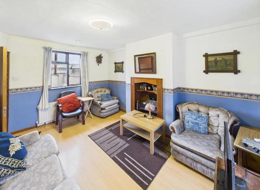 111 St. Josephs Park, Nenagh, E45KT66
