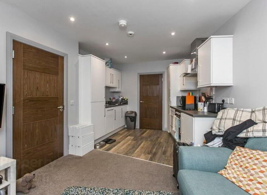40 Upper Newtownards Road, Belfast, BT4 3AB