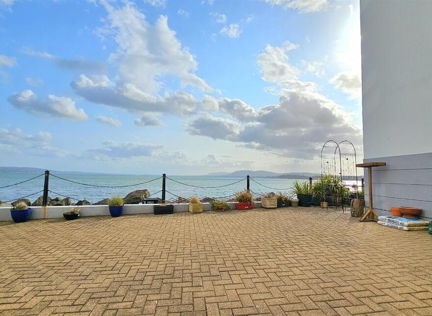 47 Swifts Quay, Carrickfergus, BT38 8BQ