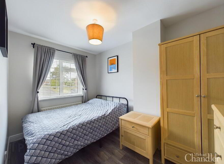 4 Beaufort Gardens, Belfast, BT8 7UD