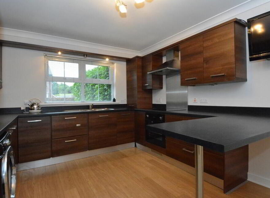 15b Drumbeg Mews, Lisburn, BT27 5XA