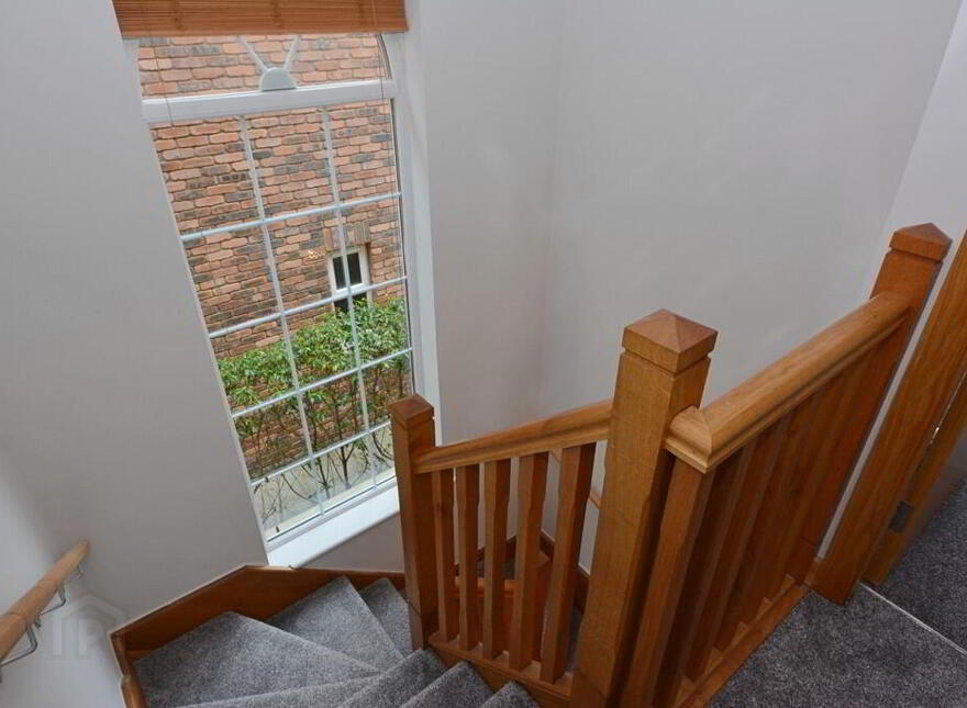 15b Drumbeg Mews, Lisburn, BT27 5XA