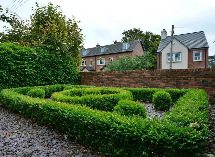 15b Drumbeg Mews, Lisburn, BT27 5XA