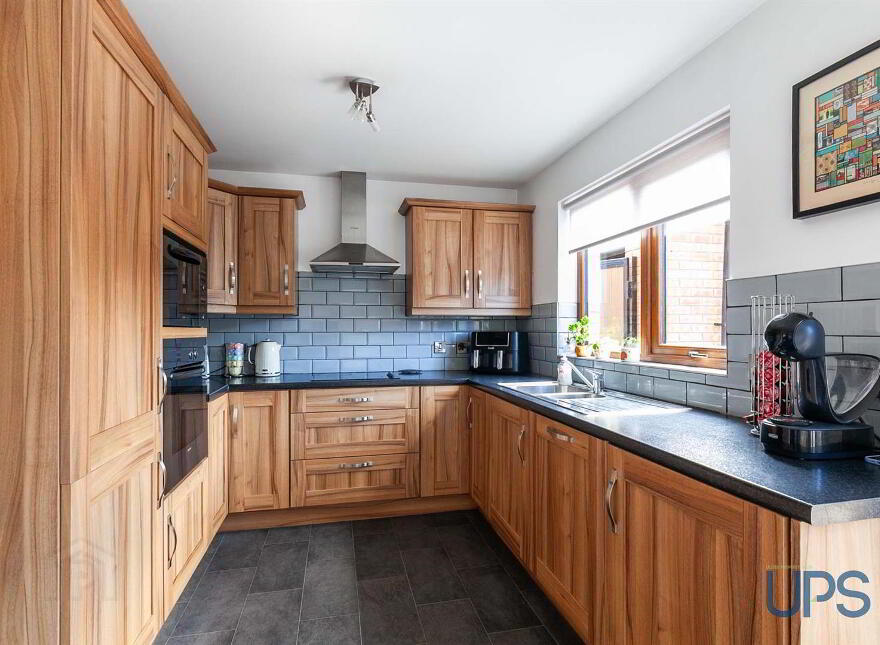 6 Killultagh Avenue, Glenavy, BT29 4GY