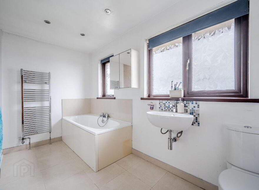9 Beaumont Grove, Bangor, BT19 6WL