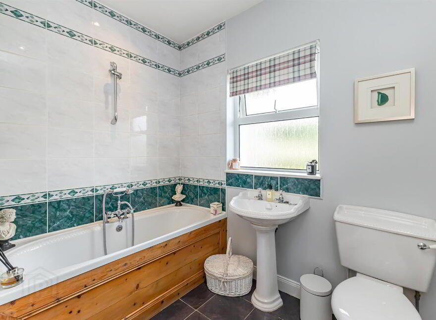 1 Kerries Glen, Balloo, Killinchy, BT23 6QY