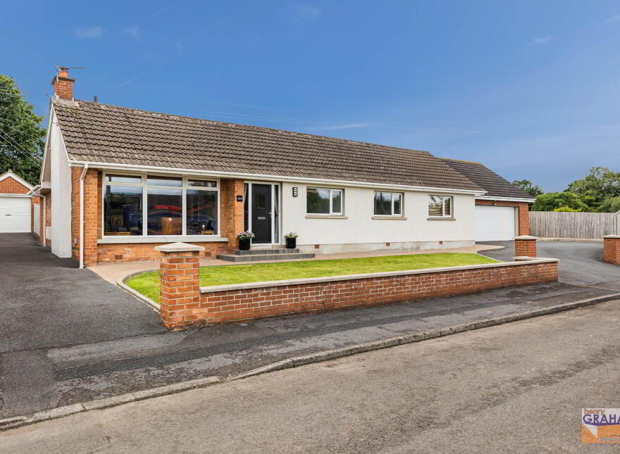 44 Clontara Park, Belsize Road, Lisburn, BT27 4LB