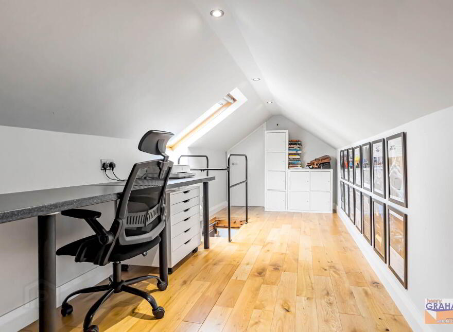44 Clontara Park, Belsize Road, Lisburn, BT27 4LB