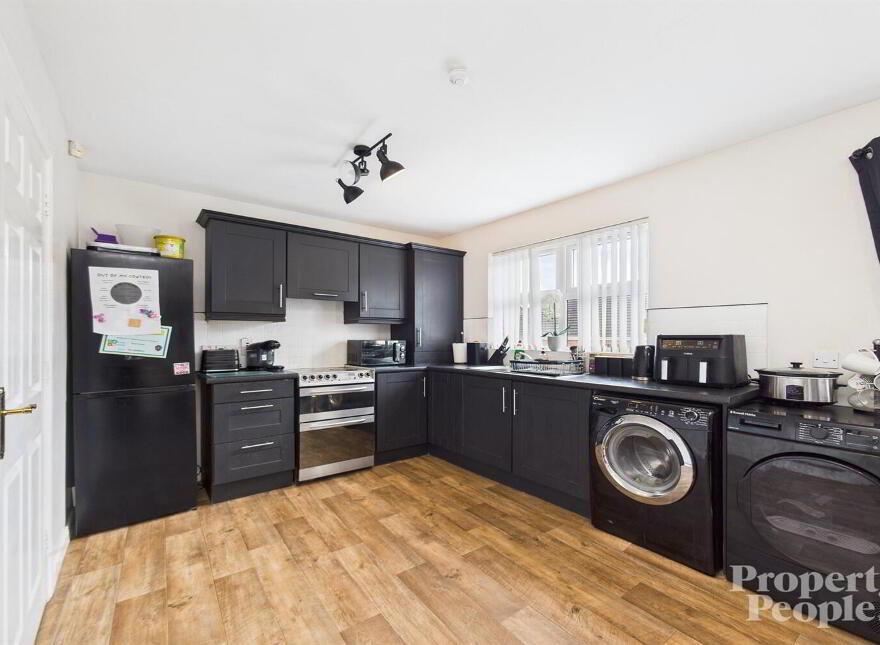 23 Wolfhill Manor, Belfast, BT14 8DE