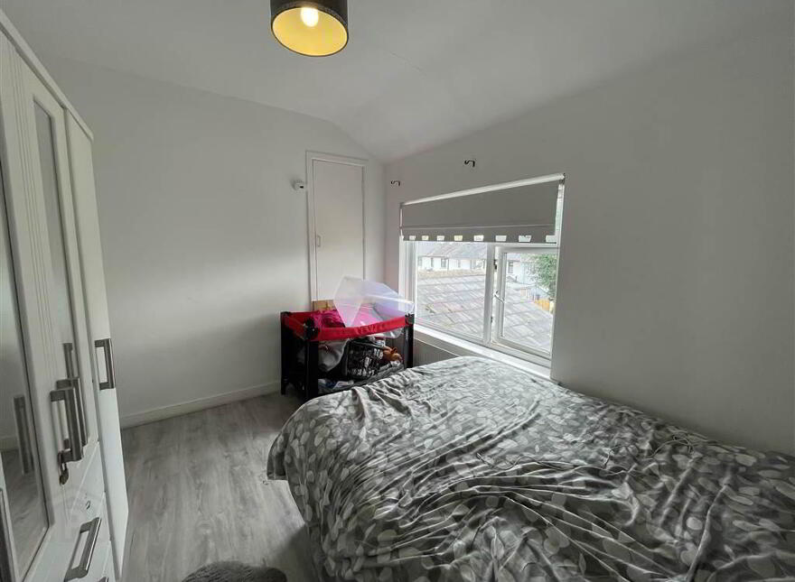 14 St James Drive, Belfast, BT12 6EJ