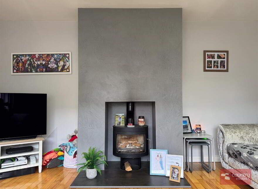 25 Village Hill, Straid, Ballyclare, BT39 9WQ