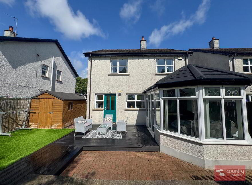 25 Village Hill, Straid, Ballyclare, BT39 9WQ