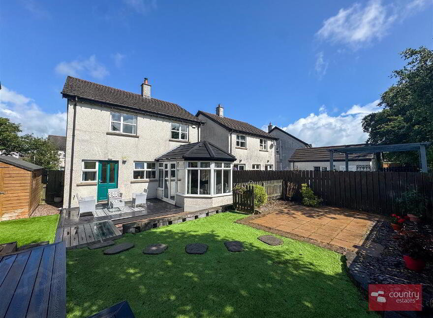 25 Village Hill, Straid, Ballyclare, BT39 9WQ
