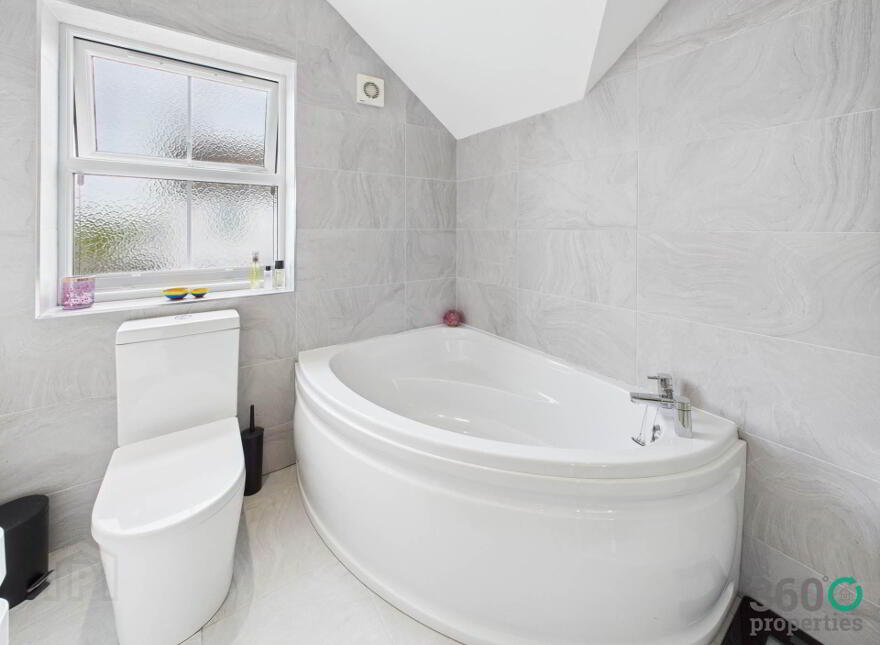 9 Craigagh Grove, Cushendun, Ballymena, BT44 0DD