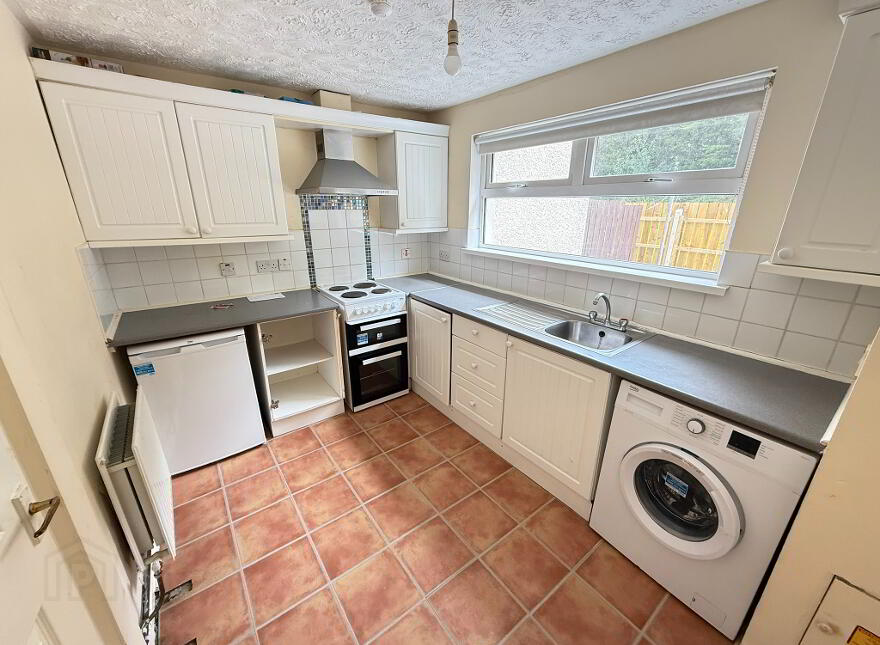 17 Loughview Apartments, Antrim, BT41 1LE