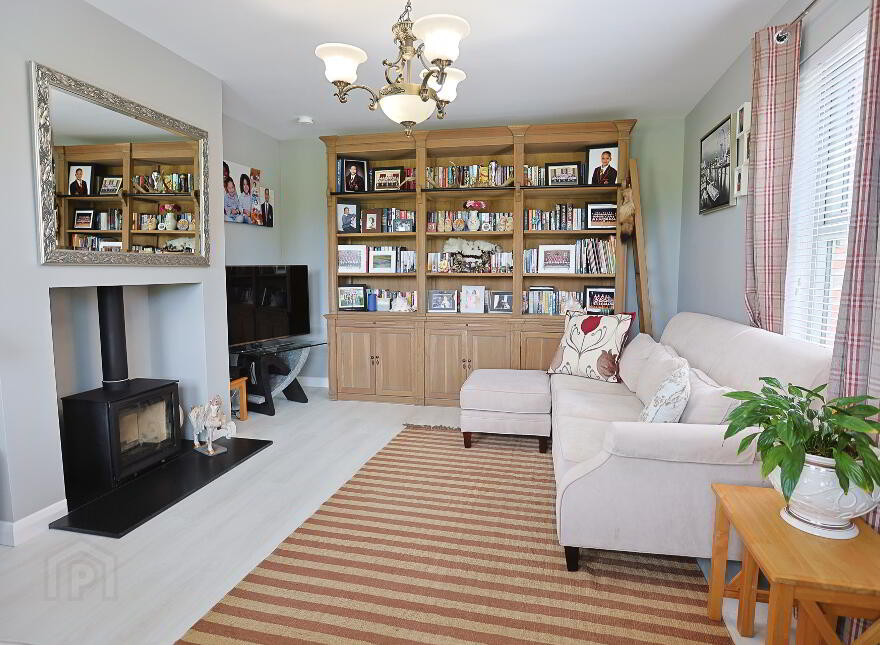 42 Blackthorn Manor, Bleary, Portadown, BT66 8FN