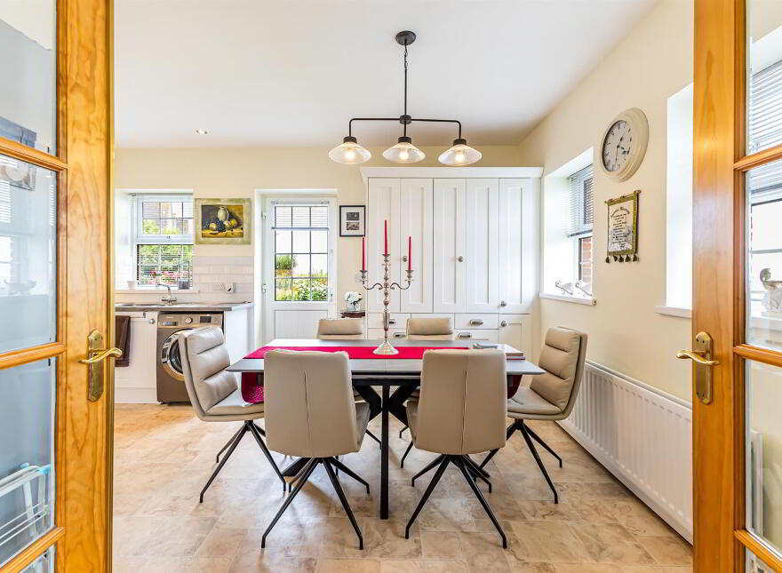 110 Ballywalter Road, Millisle, Newtownards, BT22 2HS