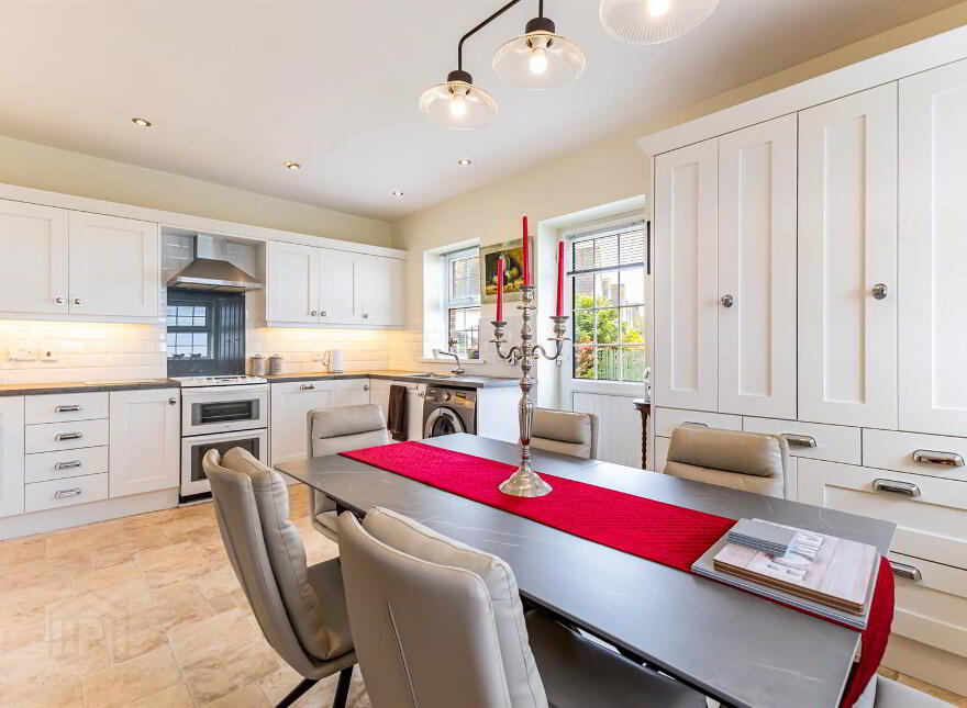 110 Ballywalter Road, Millisle, Newtownards, BT22 2HS