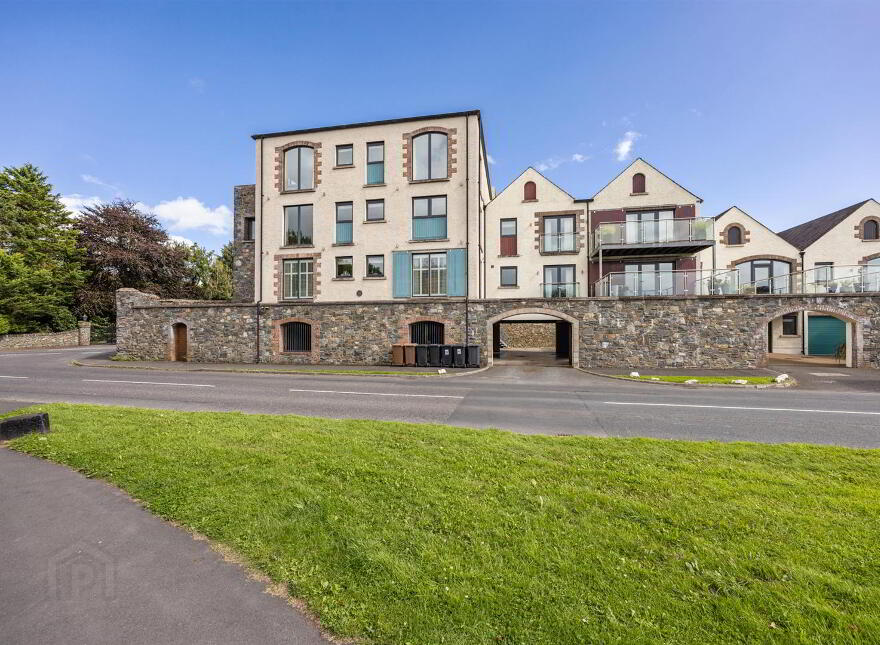 Apt 6, Quoile Quay, Downpatrick, BT30 6WR