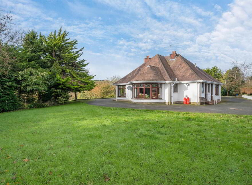 93 Ballylone Road, Ballynahinch, BT24 8XX