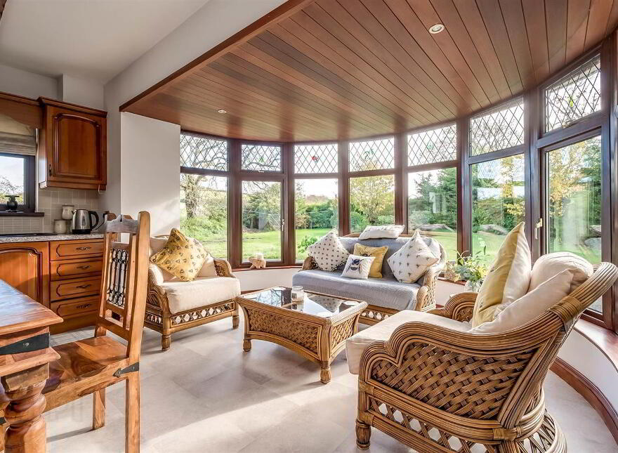93 Ballylone Road, Ballynahinch, BT24 8XX