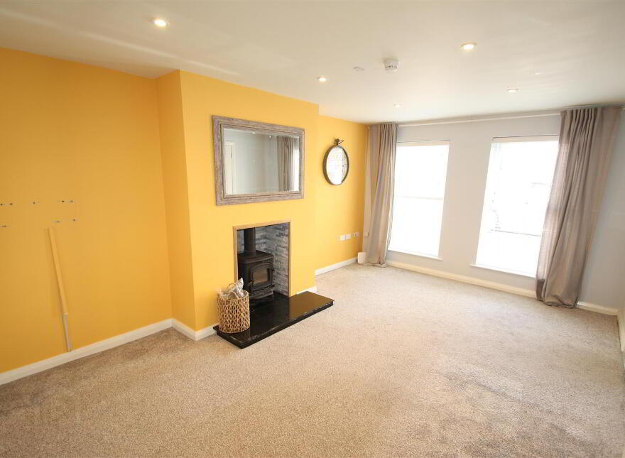 67 Millbank Grove, Ballynahinch, BT24 8WQ