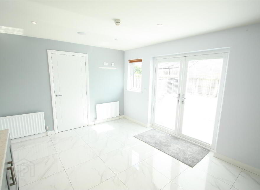 67 Millbank Grove, Ballynahinch, BT24 8WQ