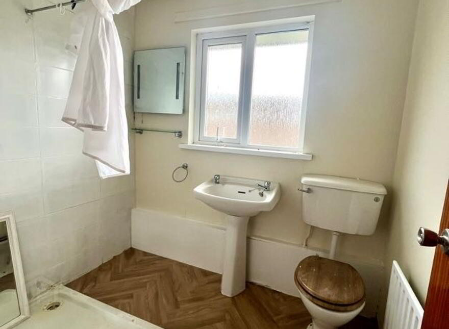 Glenmore Park, Altnagelvin, Londonderry, BT47 2JY