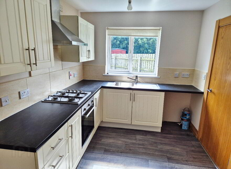 21 Knockbracken Close, Coleraine, BT52 1XN