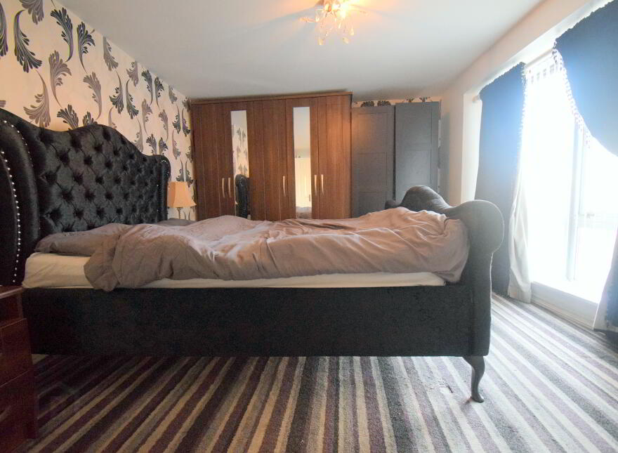 Unit 45, St. Georges Harbour, Belfast, BT1 3SG