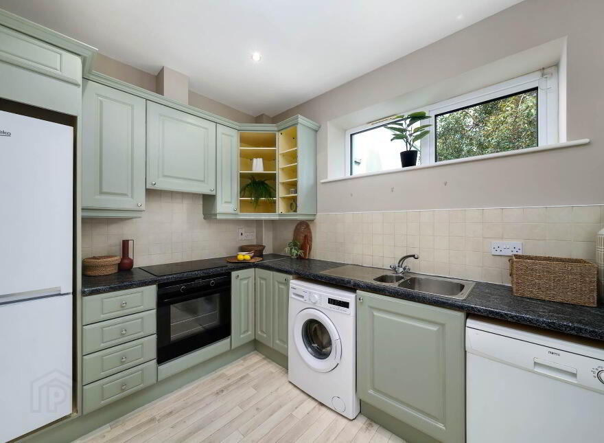 15 Marlfield House, Saint Gabriels, Cabinteely, Dublin, D18C621