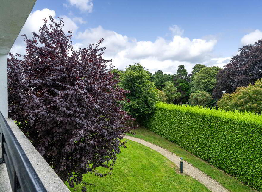 15 Marlfield House, Saint Gabriels, Cabinteely, Dublin, D18C621