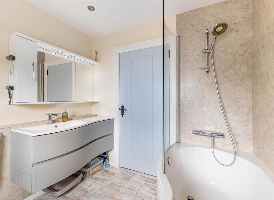 4a Kearney Village, Portaferry, Newtownards, BT22 1QP