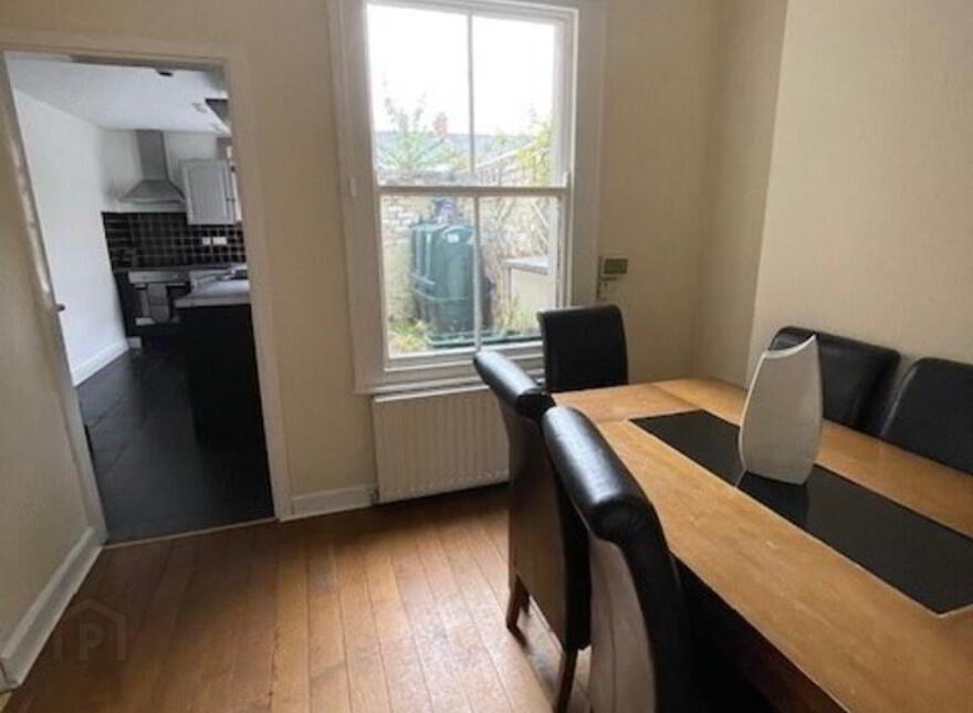 37 Kerrsland Crescent, Ballyhackamore, Belfast, BT5 6EQ