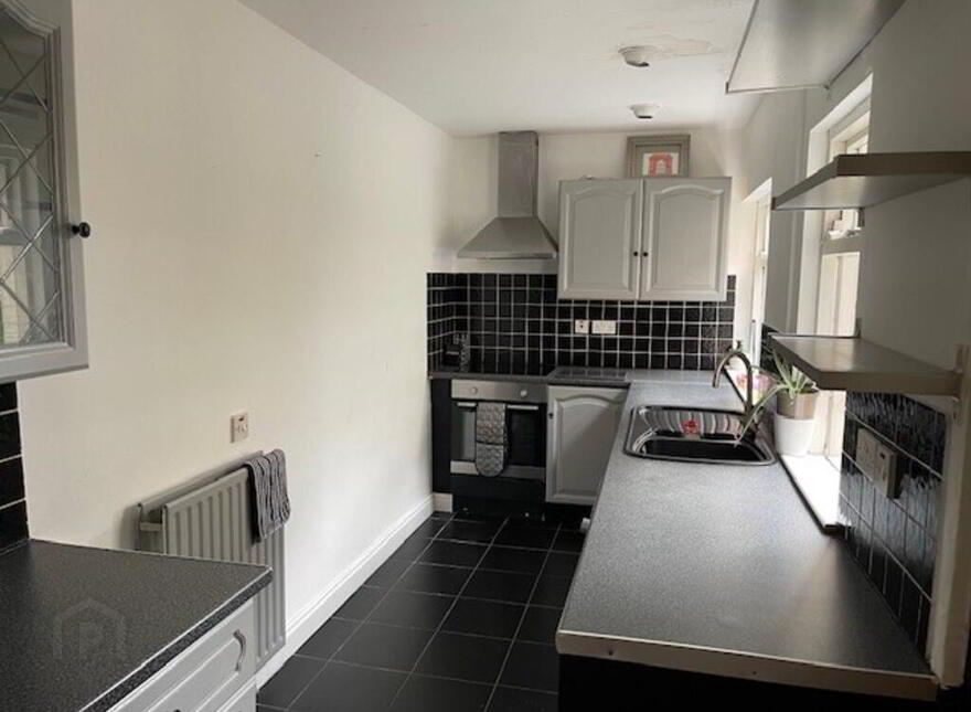 37 Kerrsland Crescent, Ballyhackamore, Belfast, BT5 6EQ