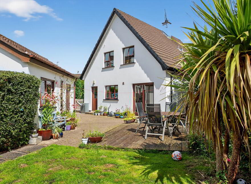 19 Woodlands, Broughshane, Ballymena, BT43 7NT