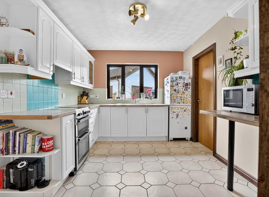 19 Woodlands, Broughshane, Ballymena, BT43 7NT