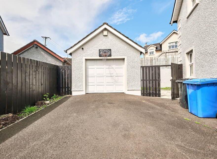 18 Ramoan Avenue, Ballycastle, BT54 6GA