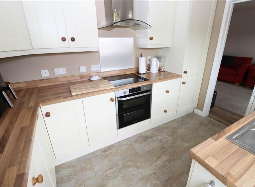 34 Drumadoon Drive, Dundonald, Belfast, BT16 2LY