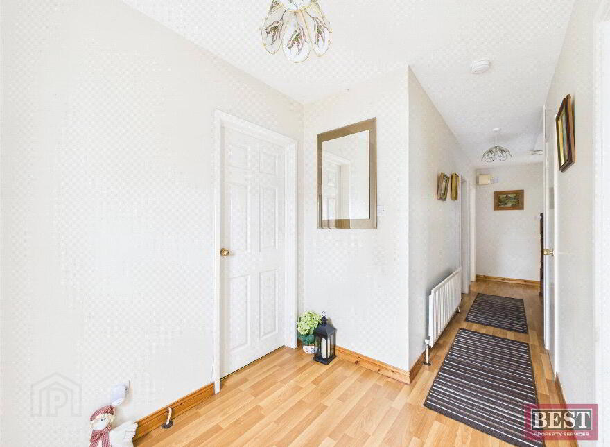 11 Meadowbrook Park, Newry, BT35 6LH