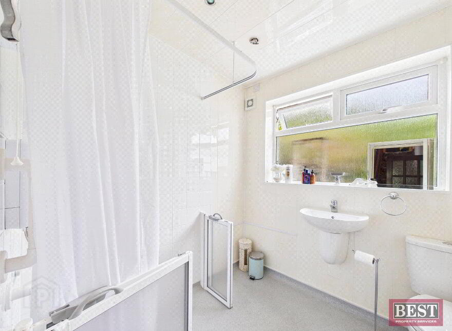 11 Meadowbrook Park, Newry, BT35 6LH