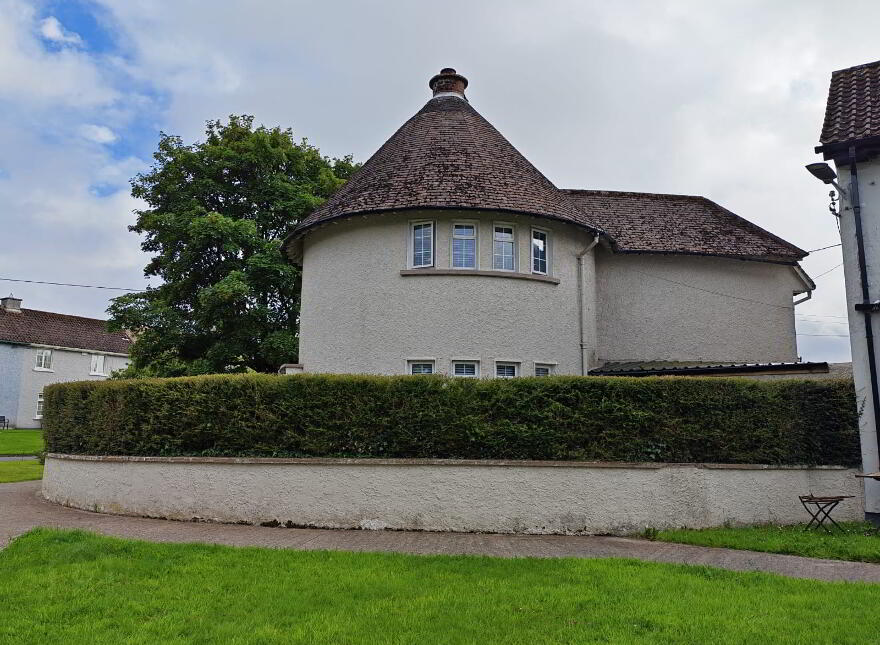 The Round House, 29 The Green, Turreen, Lanesboro photo