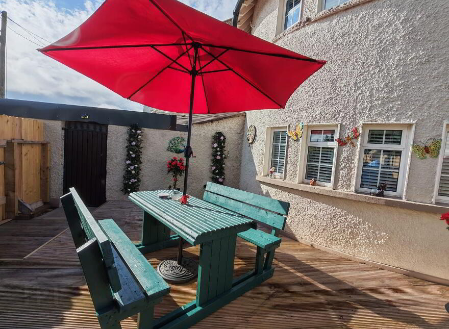 The Round House, 29 The Green, Turreen, Lanesboro