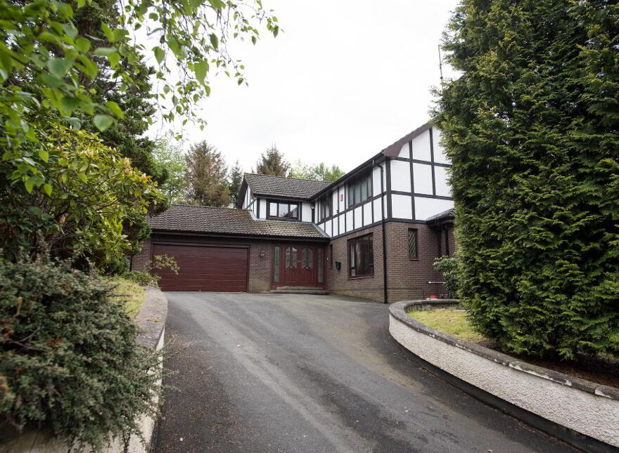 16 Newforge Grange, Belfast, BT9 5QB