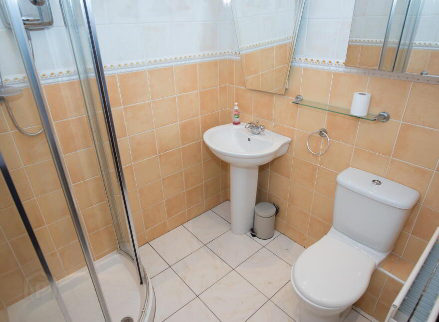 16 Newforge Grange, Belfast, BT9 5QB