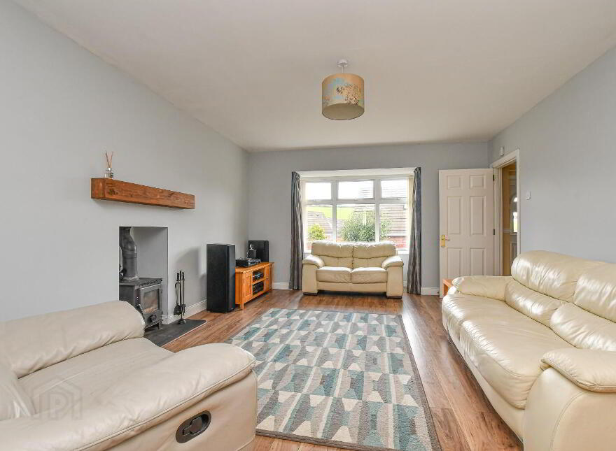 29 Castlehill, Comber, Newtownards, BT23 5XA