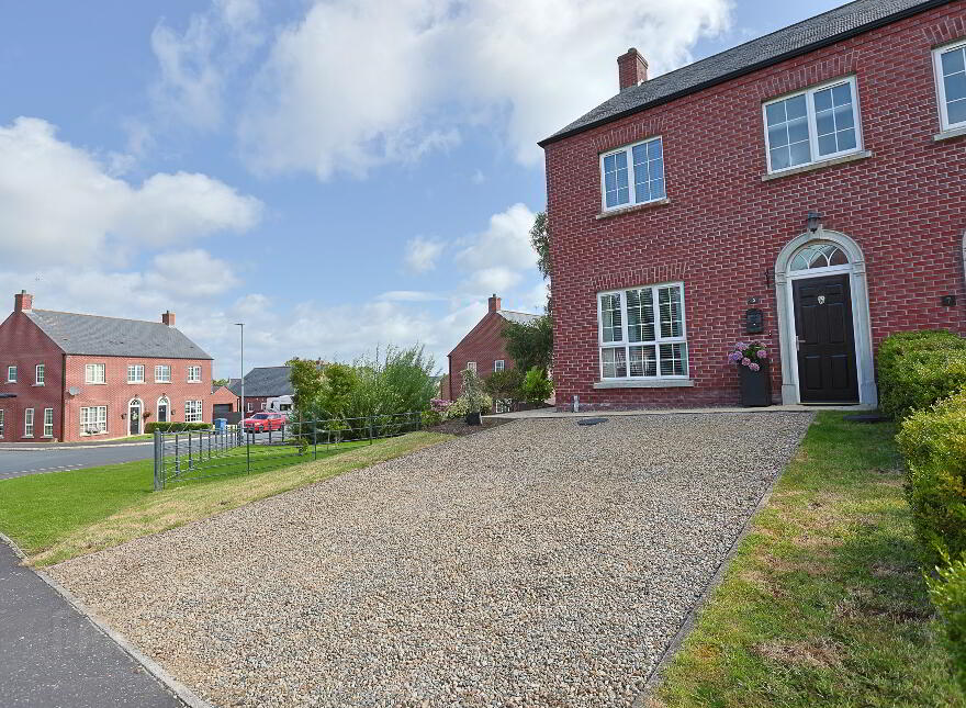 5 Lisnisky Walk, Portadown, Craigavon, BT63 5FY