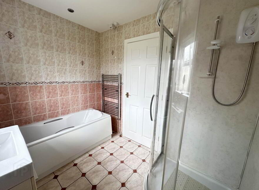 74 Croft Manor, Larne, BT40 2RX