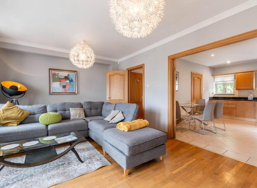 72 Dun, Salthill, H91RE47